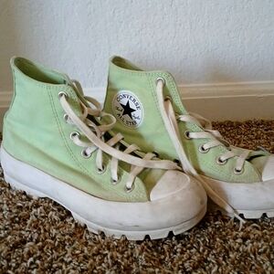 Green platform converse size 7